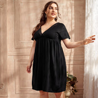 Ladies' Homewear Pajamas Short-sleeved V-neck Lace Pleated Nightdress