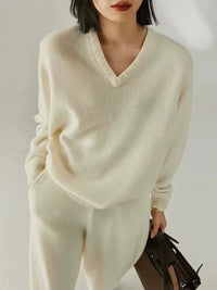 Women's V-neck Sweater Knitted Bottoming Shirt
