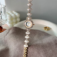 Stylish And Minimalist Alloy Womens Watch