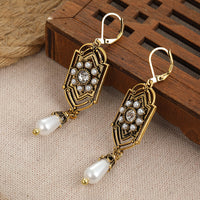 Popular Retro Fashion Creative Women's Earrings