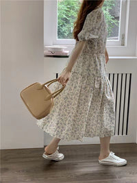New Summer Floral Dress For A Chic Beach Vacation Look