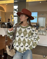 Womens Versatile Color-Block Jacquard Knit Top With Long Sleeves