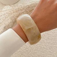 Exaggerated Instagram-style Round Wide-face Resin Bracelet