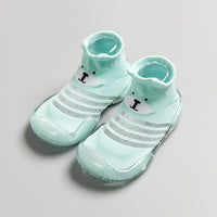 Non-slip knitted toddler shoes