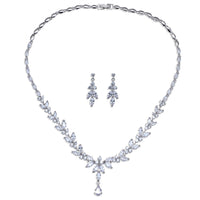 Elegant Long Horse-Eye Waterdrop Zircon Platinum Necklace