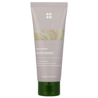 Clay Mask Apply To Clean Pores