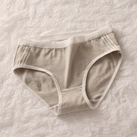 Sports Style Girl Student Triangle Short Pants