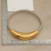 Titanium Steel Oval Polished Bracelet Versatile And Sophisticated