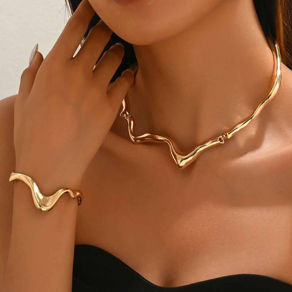 Lava Metal Twisted Design Collar Bracelet High Sense Necklace