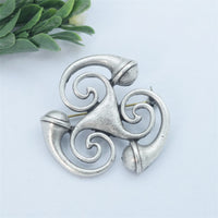 Retro Horseshoe Brooch Fashion Denim Pin