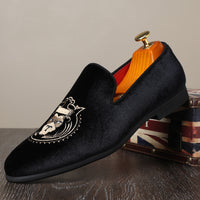 British Breathable Tods Casual Shoes Men's Trendy Embroidered Leather Shoes