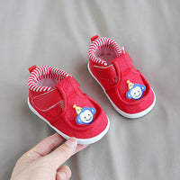 Mesh breathable baby shoes