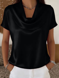 A Versatile Casual Shirt That Pairs Effortlessly With Any Look