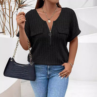 Solid-color Plus-size Top With Zipper Short Sleeves And Faux Pockets