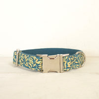 Golden leaf dog collar