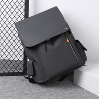 Men's Large Capacity Laminated Leather Fashionable Backpack
