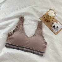 Seamless V-neck Yoga Sports Bra