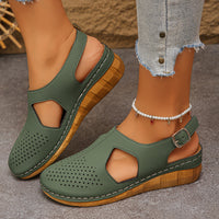Lightweight Slippers With A Thick Sole And Buckle-strap Design