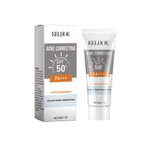 Clear Face Sunscreen Moisturizes And Nourishes