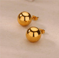 Niche High-end 3D Butterfly Stud Earrings Niche Ear Accessories