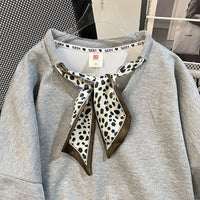 Figure-flattering American-style Vintage Silk Scarf Loose-fit Hoodie For Women
