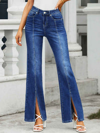 Fashionable Figure-flattering Pants For A Slimming Look