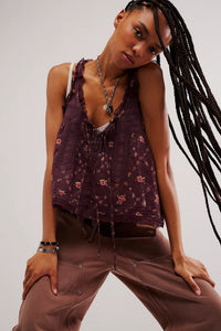 Solid-color Sweet Slim-fit Buttoned Lace-trimmed Patchwork Mini Vest Top