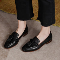 Vintage Leather Women's Round Head Tassel Low-cut Shoes