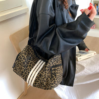 Large Capacity Leopard Print Sports Style Shoulder Messenger Bag