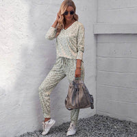 V-neck Long Sleeve Top Trousers Suit Printed Loose Pajamas For Women