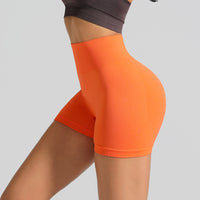 Outdoor Seamless Yoga Shorts Hip Lifting Fitness