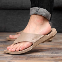 Men's Waterproof Closed Toe Flip Toe Plastic Slipper