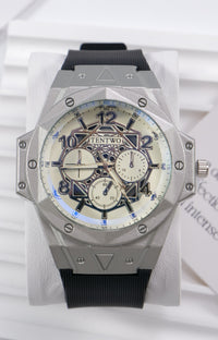 Men's Leather Strap Sports Pointer Quartz Watch