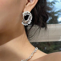European And American Niche Metallic Design Stereo Irregular Earrings