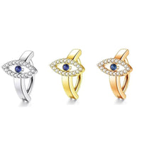 Minimalist And Personalized Female Navel Ring Puncture