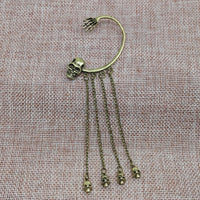 European And American Punk Rock Wind Ghost Hand Skull Su Ear Hanging