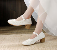 Short Heel Embroidery Frog Button 5CM Round Toe High Heels