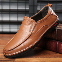 Comfortable Cowhide Soft Bottom Soft Surface Men's Shoes