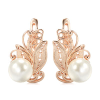 Personalized Creative Butterfly Inlaid Pearl Ear Clip