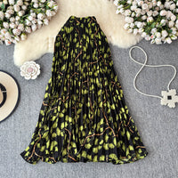 New Flowing A-line Skirt With Draped Pleats And A Delicate Floral Print