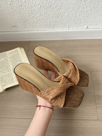 Slope And Vacation Cool Slippers With Exposed Toes, Women's Woven Versatile Square Toe Retro Style Slippers