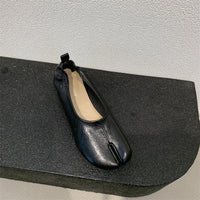 Women's Simple Split Toe Horseshoe Peas Chunky Heel Pumps