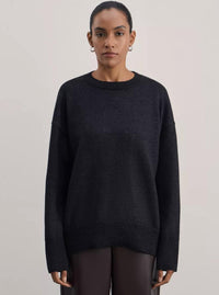 Women's Knitted Round Neck Solid Color Loose Fashion Sweater