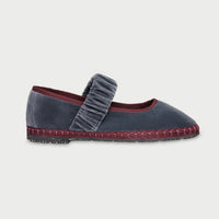 Pointed-toe Velvet Slip-on Ballet Flats With Elastic And Pleats