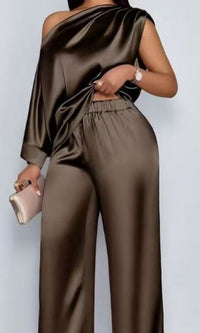 Spot 2026 European And American Cross-border Summer Casual Women's Satin Suit Slanted Collar Short-sleeved Top Trousers Set