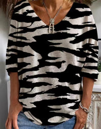 Womens Loose-fitting Geometric-print V-neck Long-sleeve Top