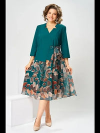 Short-sleeve V-neck Dress With A Unique Print