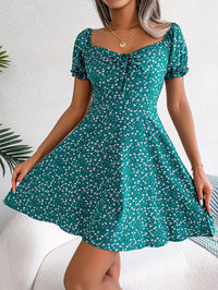 Women   Casual Bell Sleeve Drawstring Tie Flowy Floral Print Dress