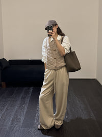 Women's Diamond Plaid Horn Button Knitted Vest