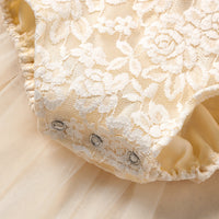 Baby's Flying Sleeve Lace Mesh Print Onesie